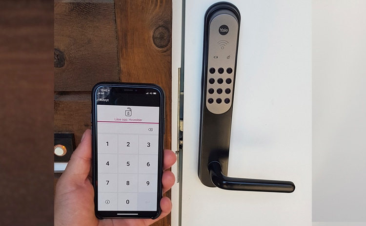 Lås opp døren hjemme selv om du er i utlandet